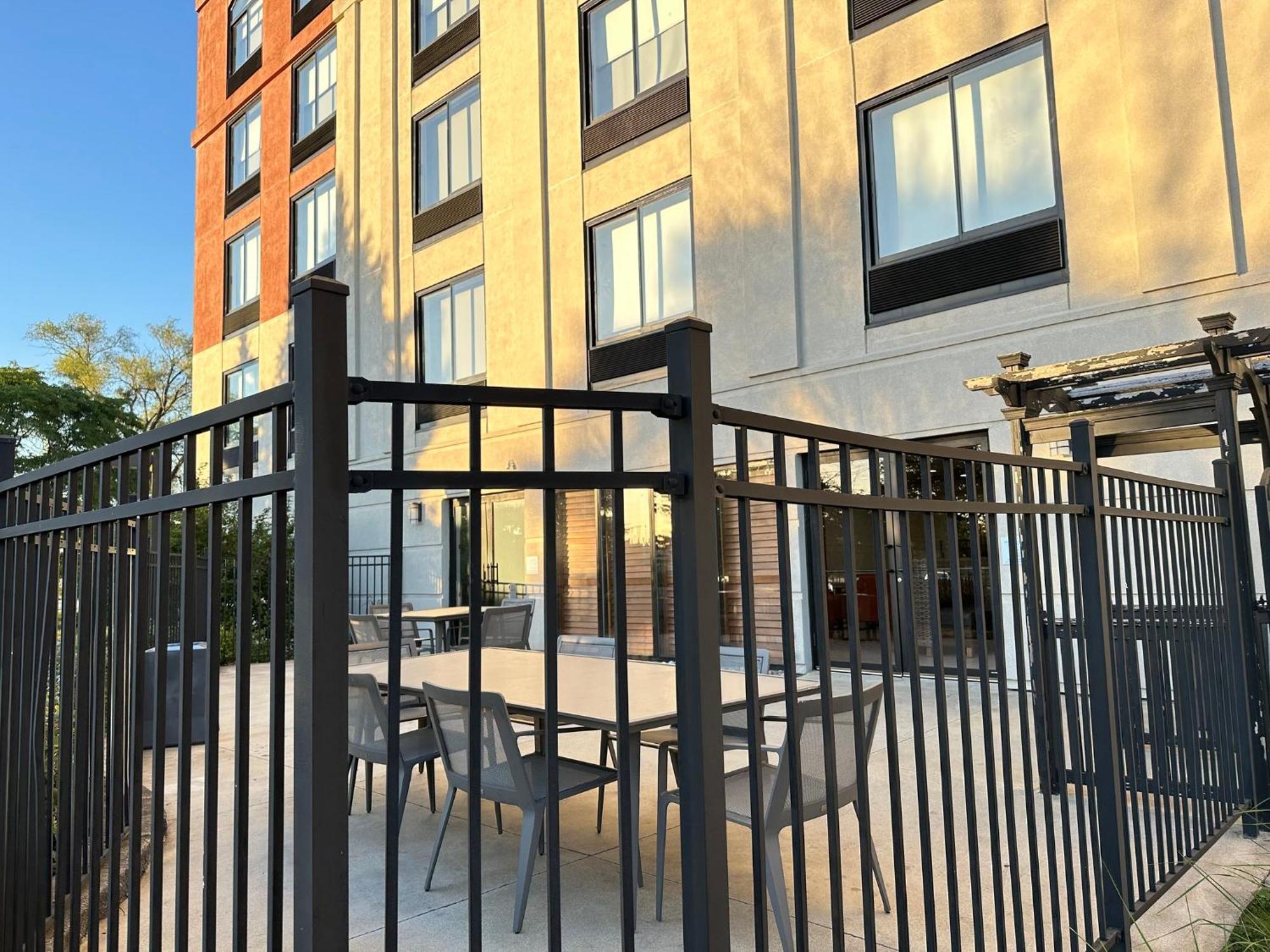Holiday Inn Express & Suites - Prospect Heights By Ihg Exterior photo